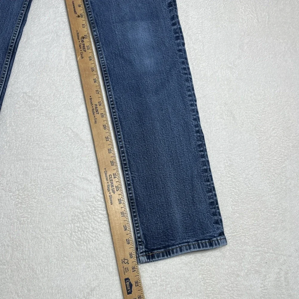 Levi's 514 Straight Leg Regular Fit Med Wash Denim Jeans Men's Size 32x32(31x31)